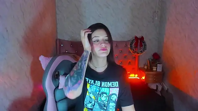 LiaHarryis online show from 31, 12, 2024