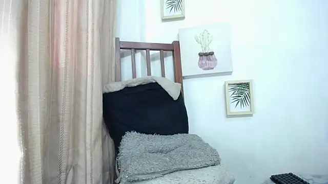 candyladyboy online show from 6, 2, 2025