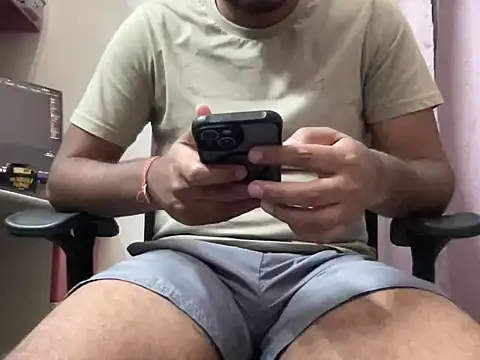 Snapshot of dhruv-sluppy chatting on 27, 10, 2025 dhruv-sluppy online show from 27, 10, 2025