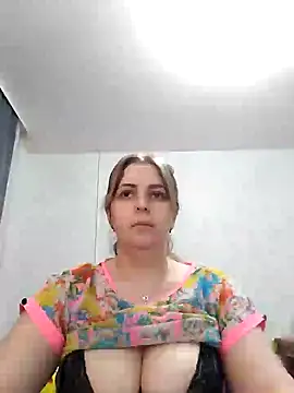 Lady nice cat online show from 5, 3, 2025