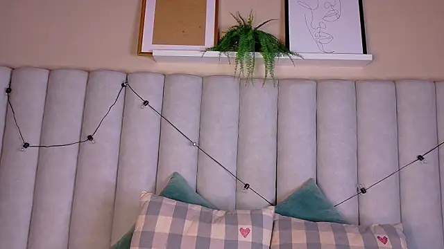 nahomi campbell online show from 9, 4, 2026