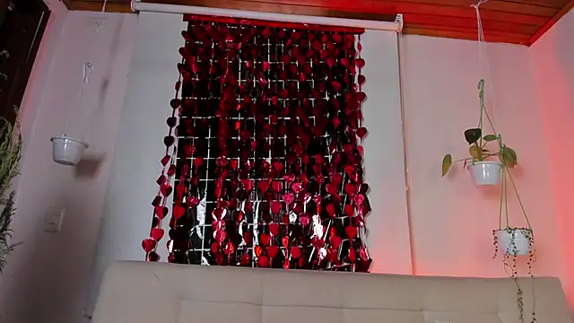 roselinedior online show from 12, 2, 2025