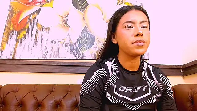 VeronicaRobles online show from 6, 11, 2025