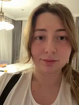 curvyflawless online show from 19, 11, 2025