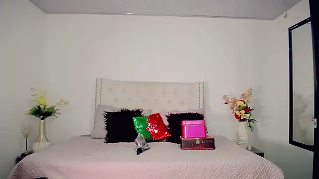 maria camilacms online show from 25, 2, 2025