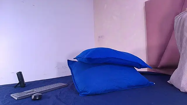 arl chloee online show from 20, 9, 2025