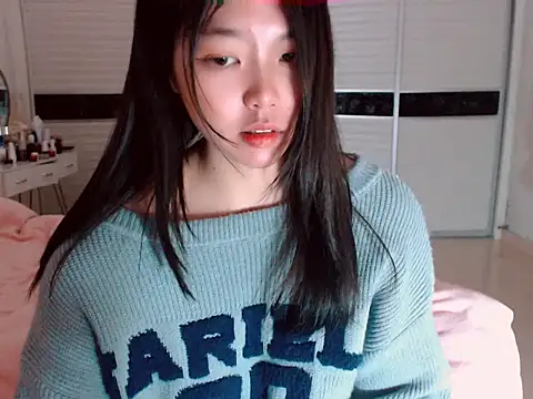 -Lucky Girl online show from 8, 2, 2025