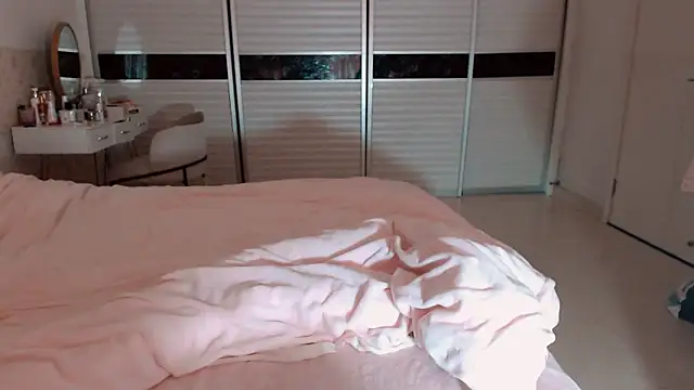 Snapshot of -Lucky_Girl chatting on 8, 2, 2026 -Lucky Girl online show from 8, 2, 2026