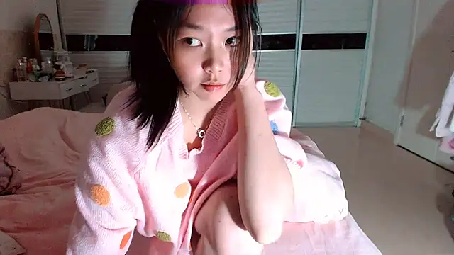 Snapshot of -Lucky_Girl chatting on 16, 2, 2026 -Lucky Girl online show from 16, 2, 2026