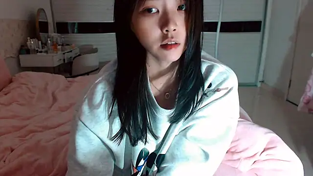 Snapshot of -Lucky_Girl chatting on 1, 3, 2026 -Lucky Girl online show from 1, 3, 2026