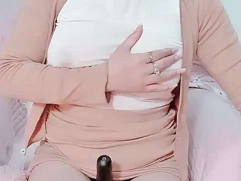 Bella Babi online show from 4, 2, 2025