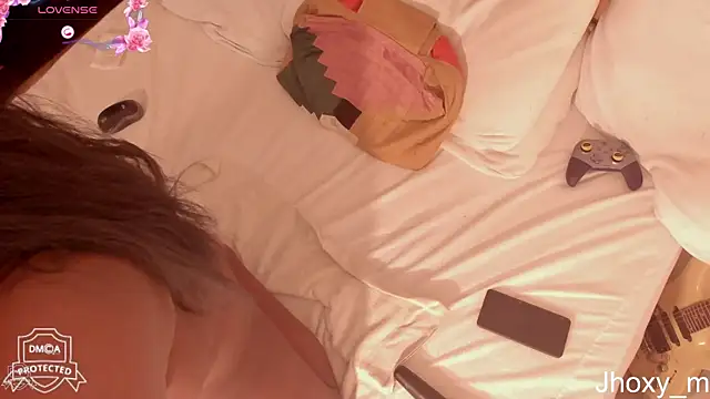 Jhoxy M online show from 28, 2, 2025