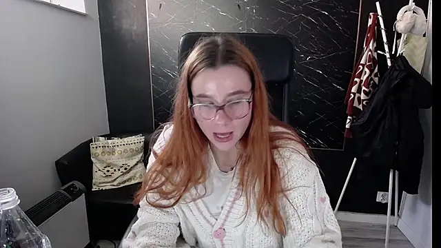 littleviki7 online show from 10, 2, 2025