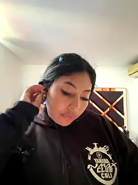 emmyjhonson07 online show from 2, 12, 2025