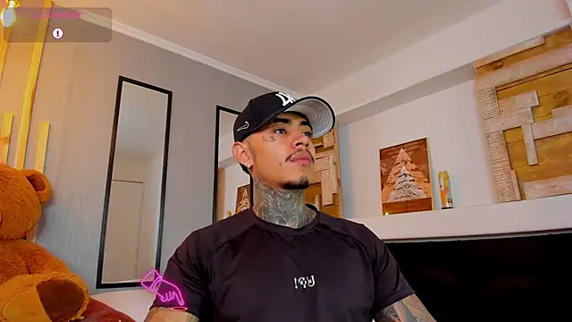 JordanSmiith  online show from 2, 3, 2025