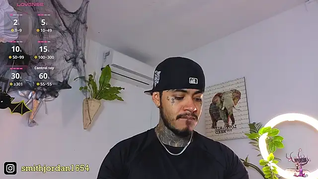 JordanSmiith  online show from 25, 10, 2025