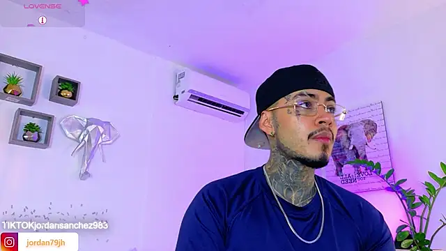 JordanSmiith  online show from 26, 3, 2026