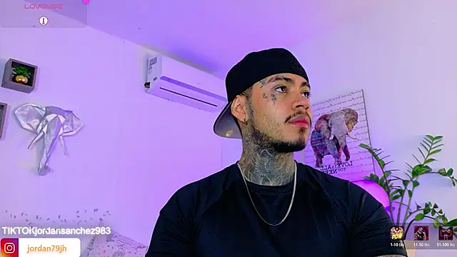 Snapshot of JordanSmiith_ chatting on 21, 4, 2026 JordanSmiith online show from 21, 4, 2026