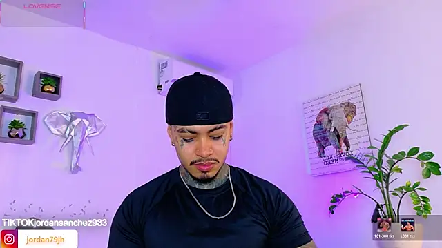 Snapshot of JordanSmiith_ chatting on 27, 4, 2026 JordanSmiith online show from 27, 4, 2026