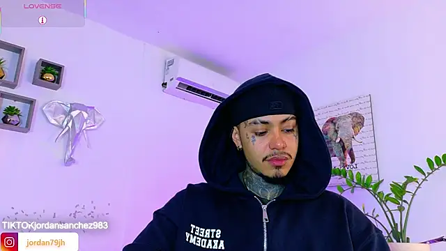 Snapshot of JordanSmiith_ chatting on 28, 5, 2026 JordanSmiith online show from 28, 5, 2026