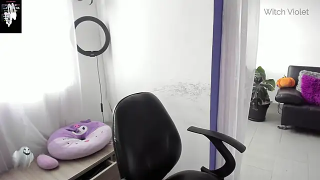 witchviolet online show from 3, 2, 2025