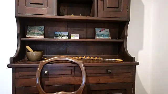 Jony Marta online show from 7, 3, 2025