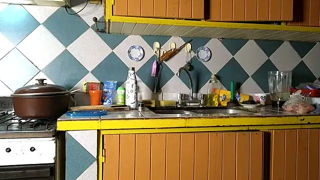 Jony Marta online show from 4, 10, 2025