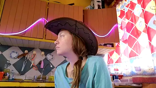 Jony Marta online show from 8, 11, 2025