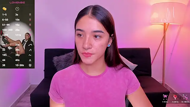 Snapshot of Antonella_Grayy chatting on 14, 7, 2026 Antonella Grayy online show from 14, 7, 2026