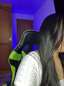 Snapshot of leila_22 chatting on 6, 2, 2026 leila 22 online show from 6, 2, 2026