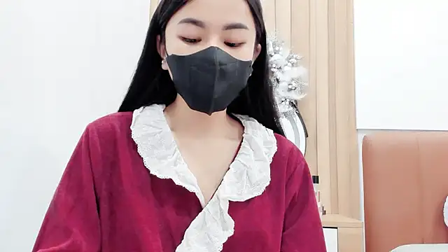 Snapshot of Lita-Julia chatting on 17, 1, 2025 Lita-Julia online show from 17, 1, 2025