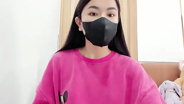 Snapshot of Lita-Julia chatting on 14, 3, 2025 Lita-Julia online show from 14, 3, 2025