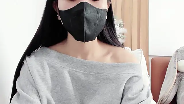 Snapshot of Lita-Julia chatting on 20, 3, 2025 Lita-Julia online show from 20, 3, 2025