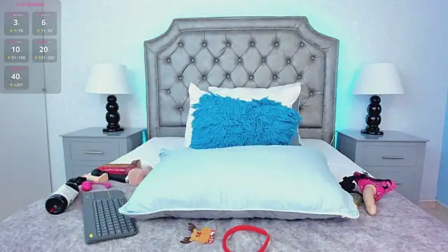 AdelaBrown online show from 12, 12, 2024