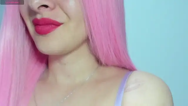 queen fetish online show from 5, 2, 2026