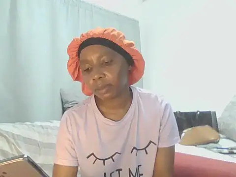 Sexxybella27 online show from 23, 2, 2026