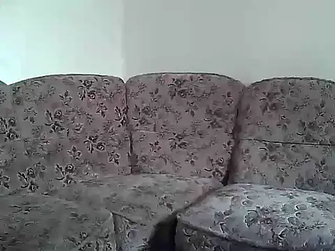 Snapshot of suarez1235 chatting on 13, 4, 2026 suarez1235 online show from 13, 4, 2026