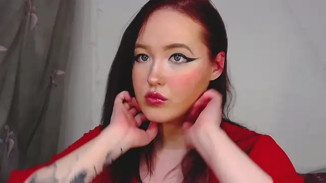 Snapshot of IrinaArt chatting on 1, 1, 2025 IrinaArt online show from 1, 1, 2025