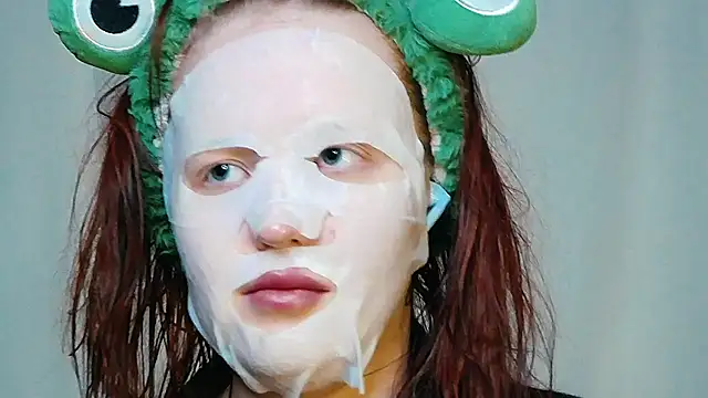 Snapshot of IrinaArt chatting on 8, 3, 2025 IrinaArt online show from 8, 3, 2025