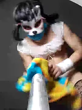 Snapshot of BigAssKi chatting on 2, 1, 2025 BigAssKi online show from 2, 1, 2025