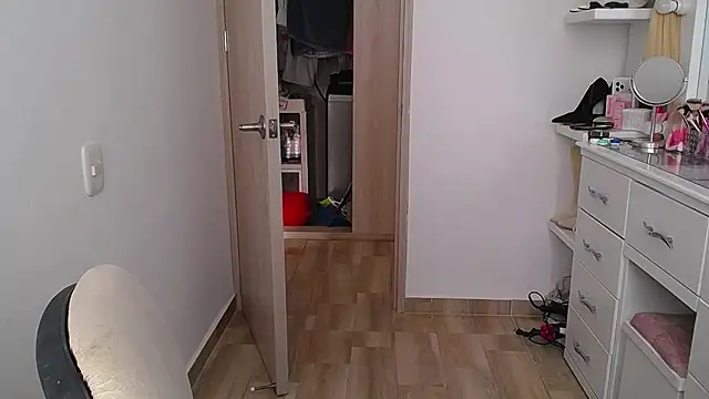 Barbie girl 69 online show from 9, 4, 2026