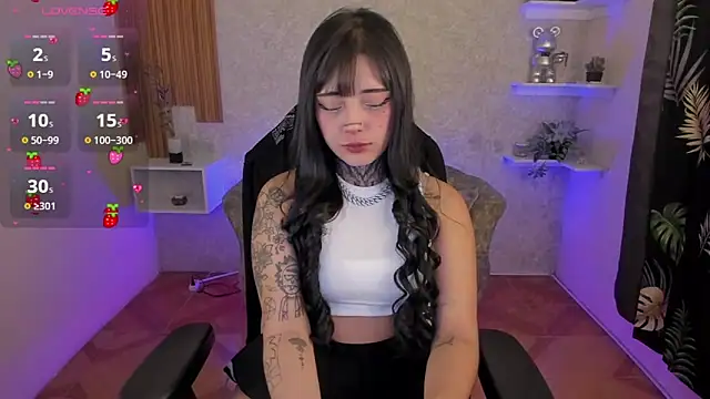 mia catt05 online show from 9, 1, 2025