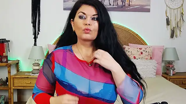 EllenGrace online show from 11, 1, 2025