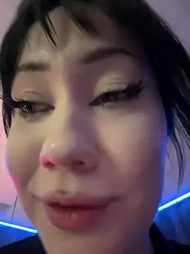 Snapshot of RollingGirls chatting on 9, 3, 2025 RollingGirls online show from 9, 3, 2025