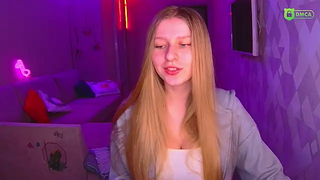 AmaliaQueen online show from 5, 1, 2025
