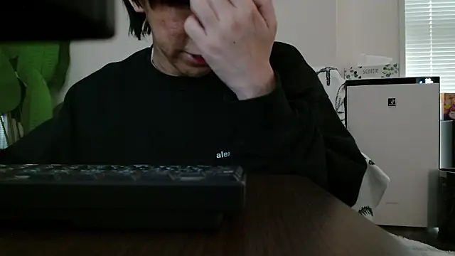 POCARI SWEAT online show from 20, 3, 2026