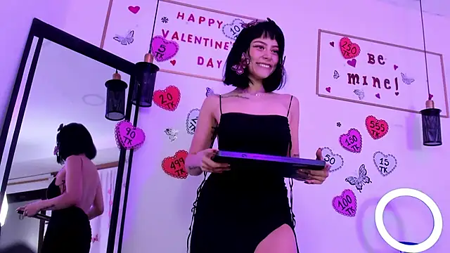 Snapshot of AnnieNasty chatting on 14, 2, 2025 AnnieNasty online show from 14, 2, 2025