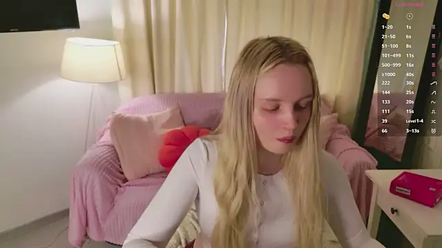 Snapshot of Beatrica_Klein chatting on 23, 5, 2026 Beatrica Klein online show from 23, 5, 2026