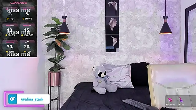 alina stark online show from 28, 2, 2025