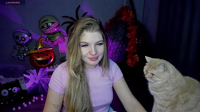 lily williamss online show from 17, 10, 2025